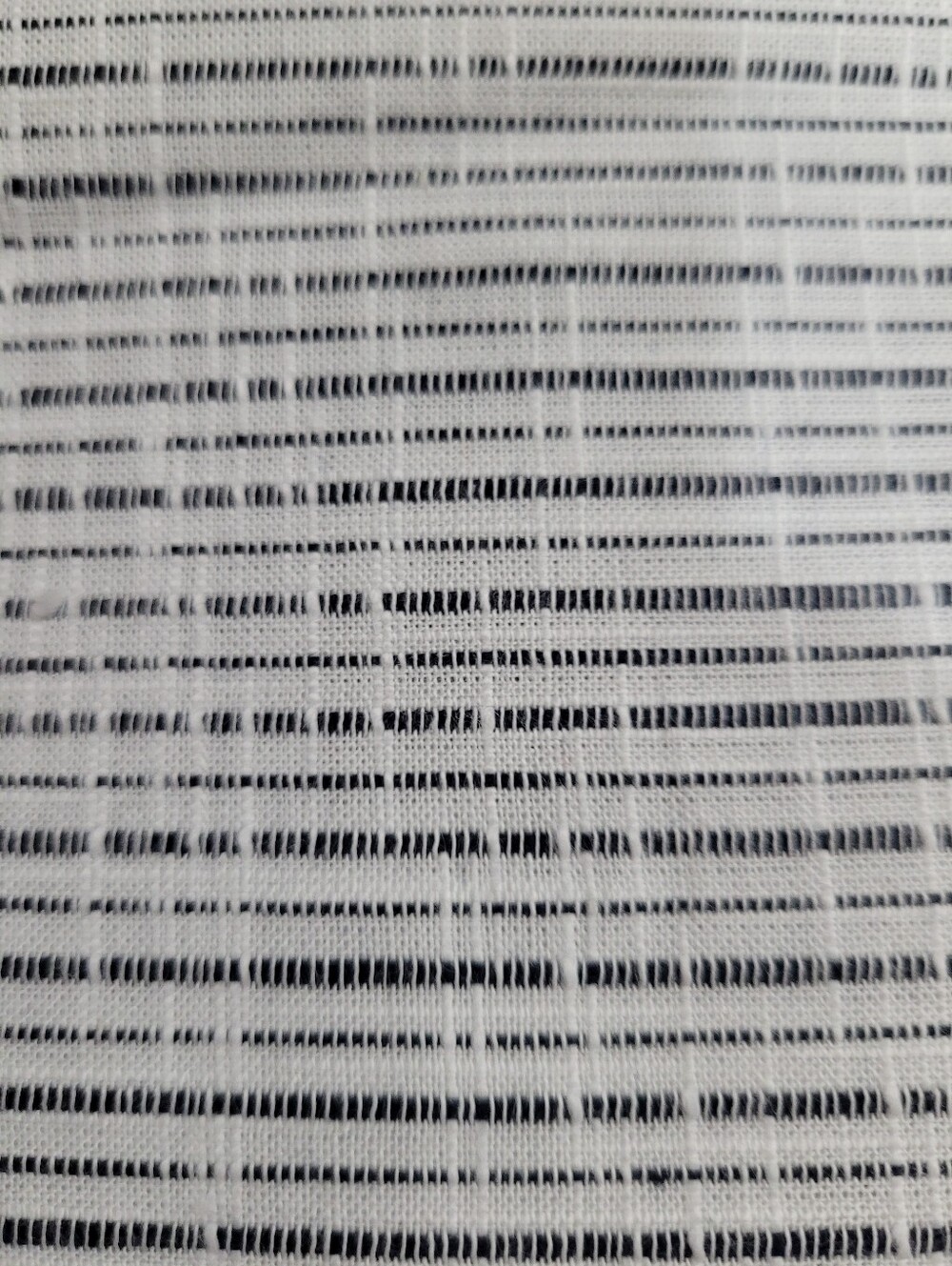 Black and White Striped Woven Sewing Fabric (1089)